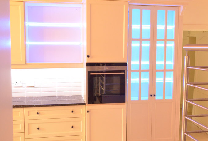 Classic style kitchen